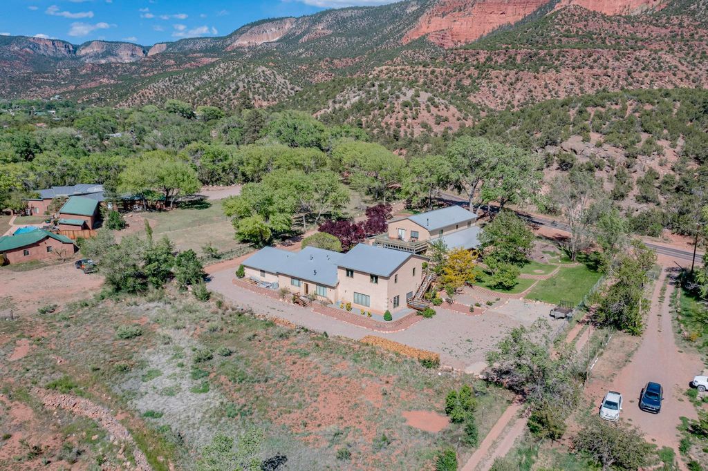 Image 101 of property listing at 16441 Highway 4, Jemez Springs, NM 87025