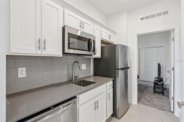 4614 WANDSWORTH WAY, Davenport, FL 33837