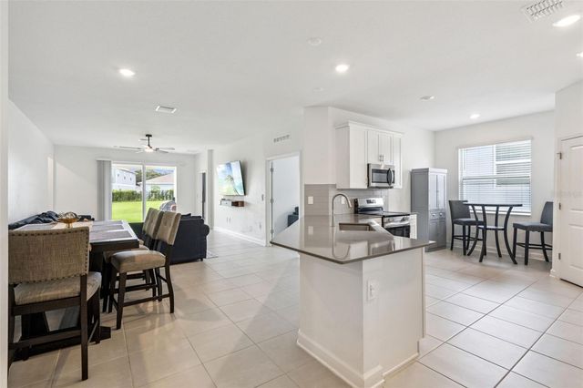 4614 WANDSWORTH WAY, Davenport, FL 33837