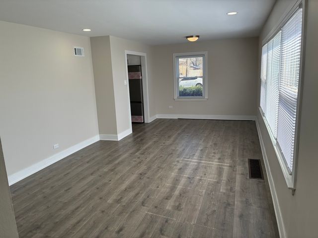 16826 Orchard Ridge Avenue, Hazel Crest, IL 60429