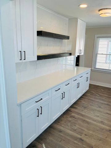 16826 Orchard Ridge Avenue, Hazel Crest, IL 60429