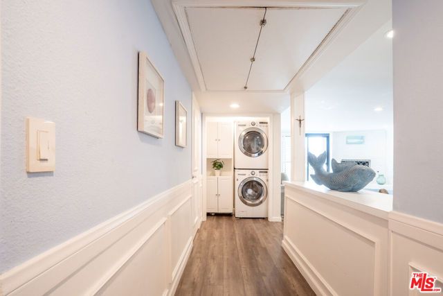 8145 Redlands Street 205, Playa Del Rey (los Angeles), CA 90293