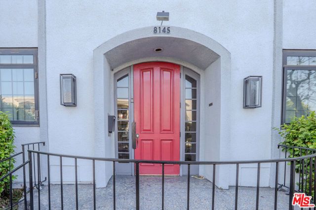 8145 Redlands Street 205, Playa Del Rey (los Angeles), CA 90293