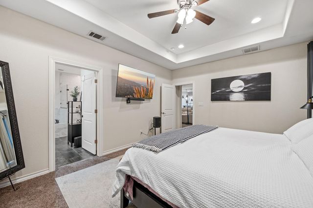 416 Venture BLVD S, Point Venture, TX 78645