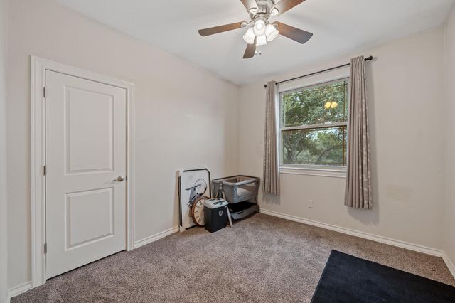 416 Venture BLVD S, Point Venture, TX 78645