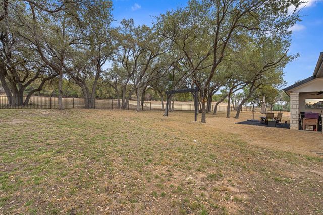 416 Venture BLVD S, Point Venture, TX 78645