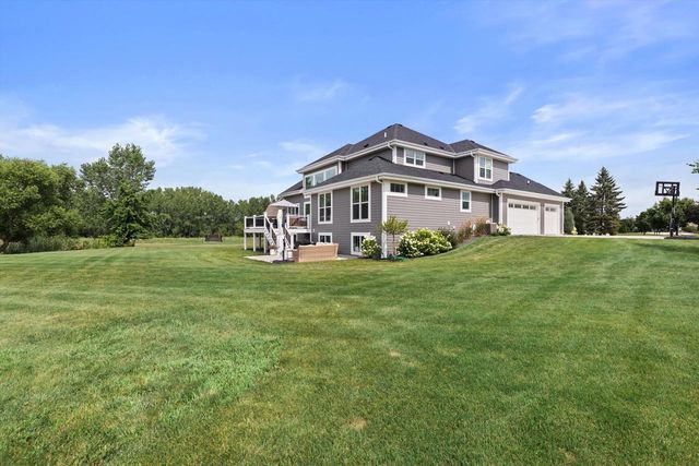 N42W22777 London COURT, Pewaukee, WI 53072