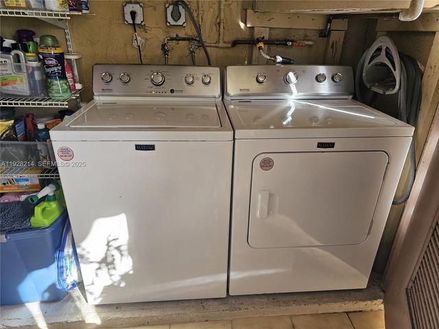 20160 NE 3rd Ct 8, Miami, FL 33179