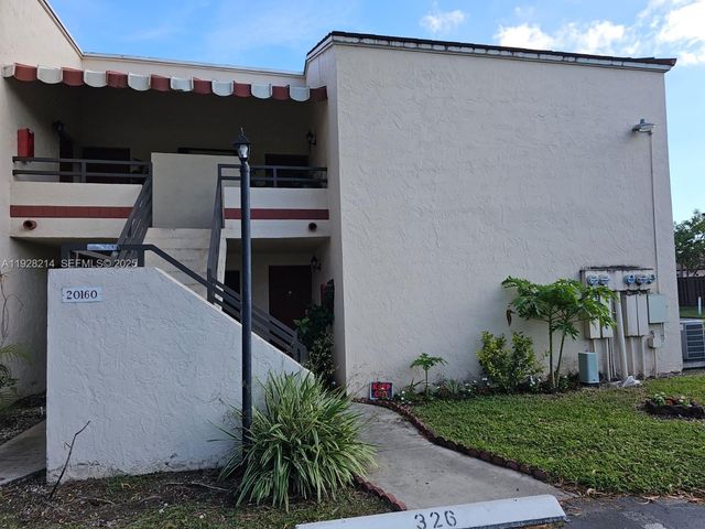 20160 NE 3rd Ct 8, Miami, FL 33179