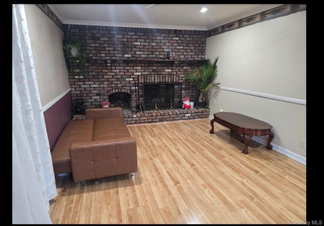 76 Harrisburg Street, Bay Shore, NY 11706