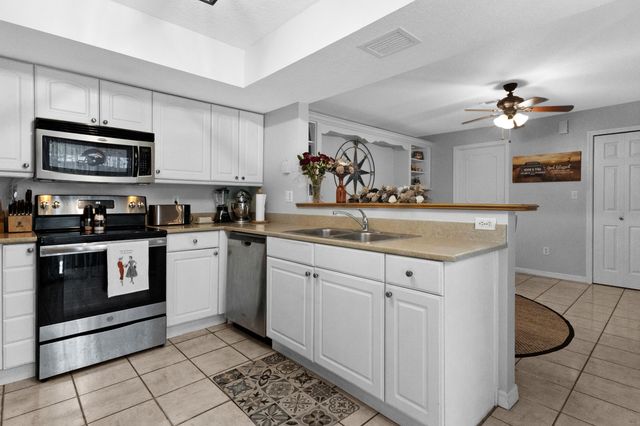 12039 BASIN Street N, Wellington, FL 33414