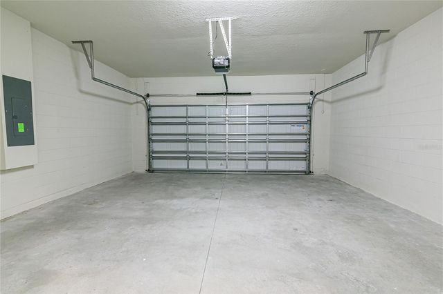 7336 OAKMOSS LOOP, Davenport, FL 33837