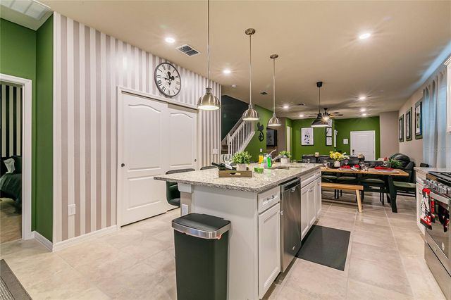 7336 OAKMOSS LOOP, Davenport, FL 33837