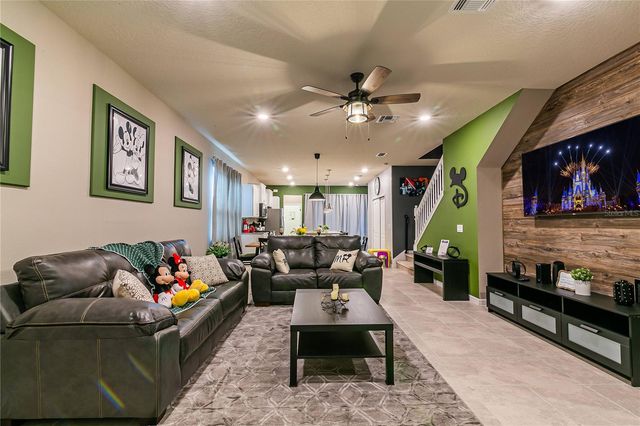 7336 OAKMOSS LOOP, Davenport, FL 33837