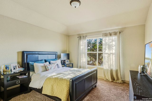 25915 Splashing Rock, San Antonio, TX 78260