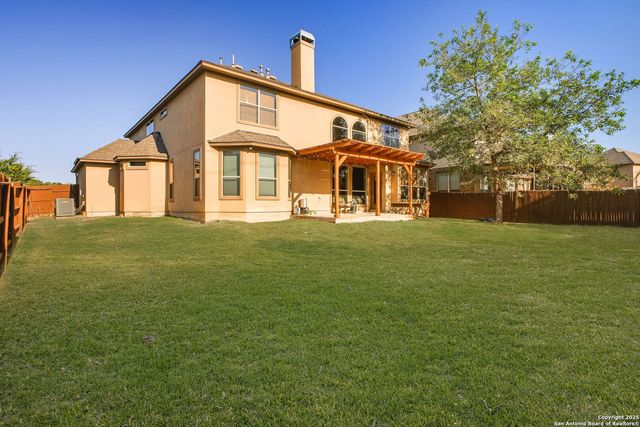 25915 Splashing Rock, San Antonio, TX 78260