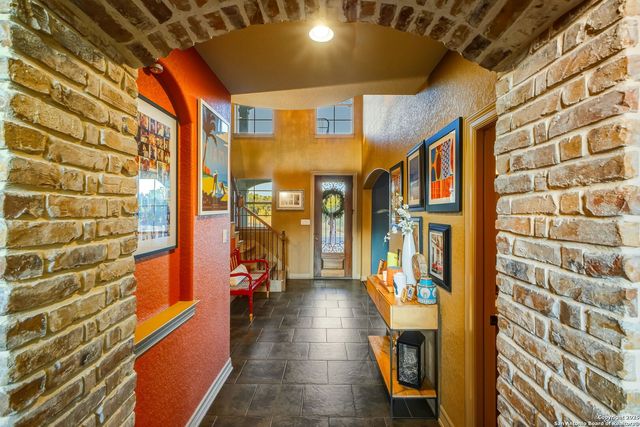 25915 Splashing Rock, San Antonio, TX 78260