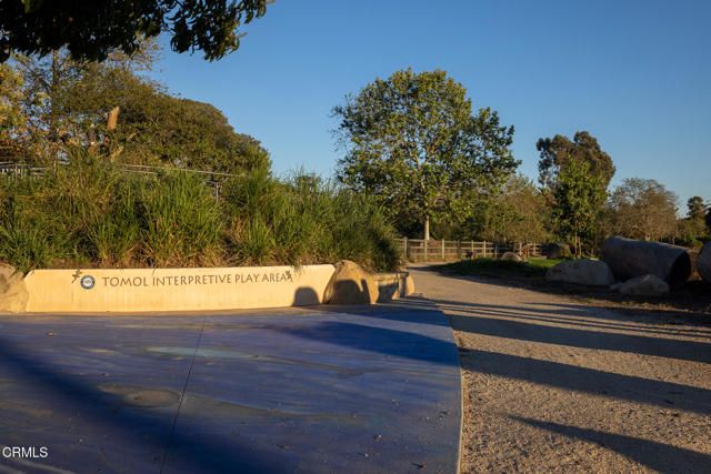 1430 Linhere Drive, Carpinteria, CA 93013