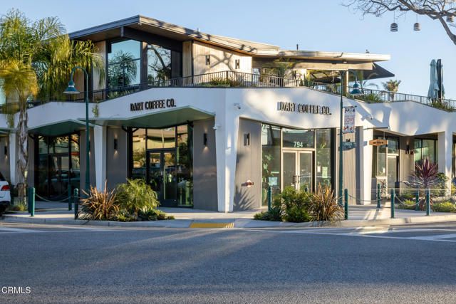 1430 Linhere Drive, Carpinteria, CA 93013