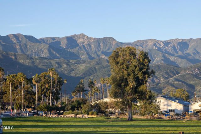 1430 Linhere Drive, Carpinteria, CA 93013