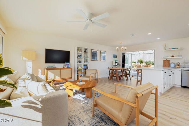 1430 Linhere Drive, Carpinteria, CA 93013