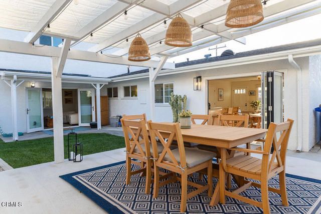 1430 Linhere Drive, Carpinteria, CA 93013