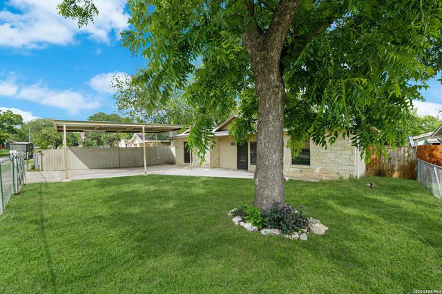 2402 LAKE LOUISE DR, San Antonio, TX 78228