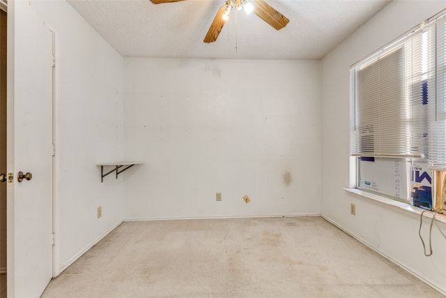 4617 Waterway Drive N, Fort Worth, TX 76137