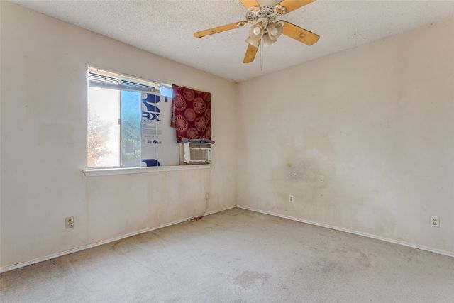 4617 Waterway Drive N, Fort Worth, TX 76137