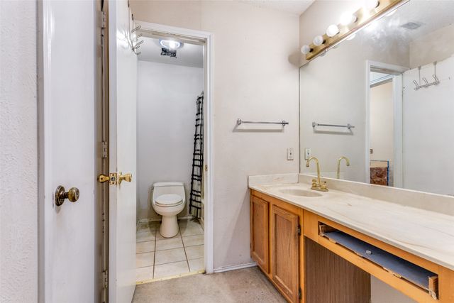 4617 Waterway Drive N, Fort Worth, TX 76137