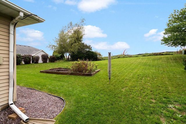 1716 Oakridge Court, Stoughton, WI 53589