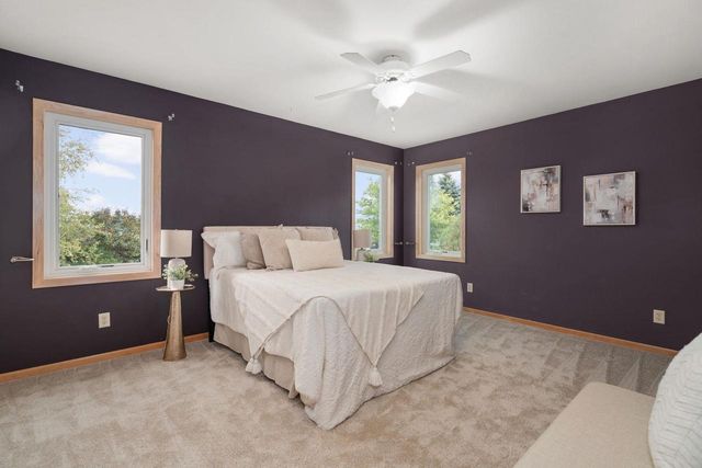 1716 Oakridge Court, Stoughton, WI 53589