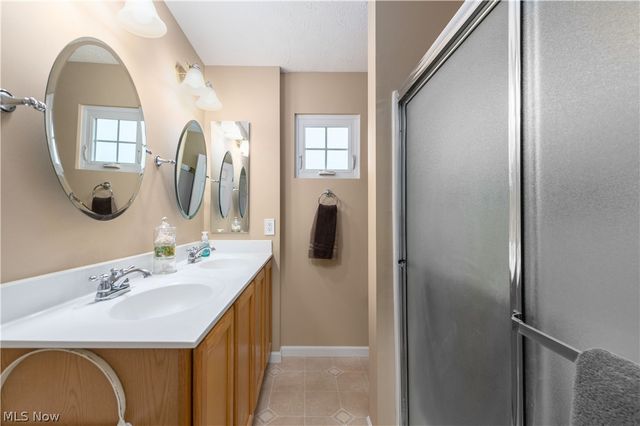 5224 Otten Road, North Ridgeville, OH 44039
