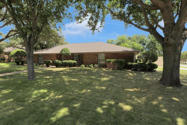 490 Sellmeyer Lane, Highland Village, TX 75077
