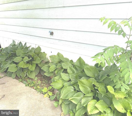 1 PENN DR, West Grove, PA 19390