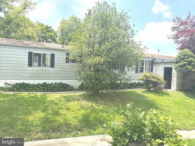 1 PENN DR, West Grove, PA 19390