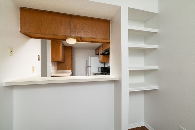 2104 Park Willow Lane A, Arlington, TX 76011