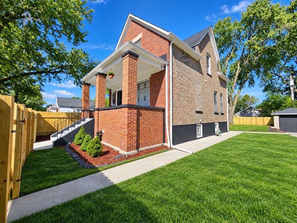 234 W 105th Place, Chicago, IL 60628 — exterior