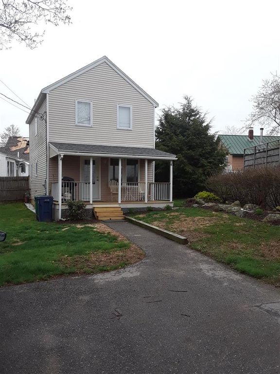 Image 1 of property listing at 3 Acadia Avenue, Hampton, NH 03842