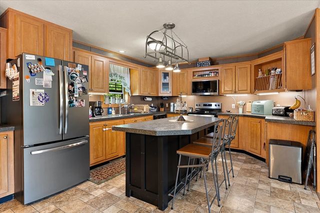 521 Hiwassee Rd, Lebanon, TN 37087