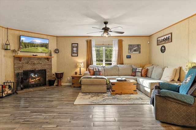 521 Hiwassee Rd, Lebanon, TN 37087