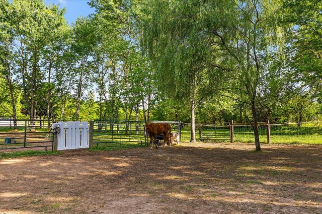 521 Hiwassee Rd, Lebanon, TN 37087