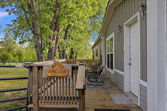 521 Hiwassee Rd, Lebanon, TN 37087