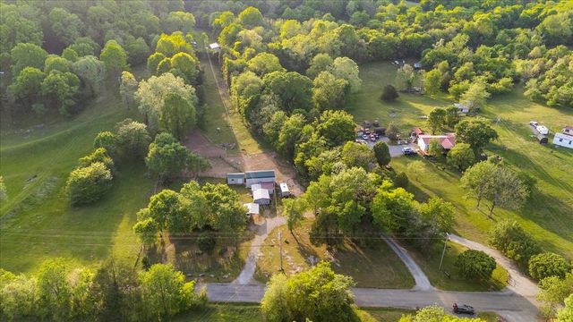 521 Hiwassee Rd, Lebanon, TN 37087
