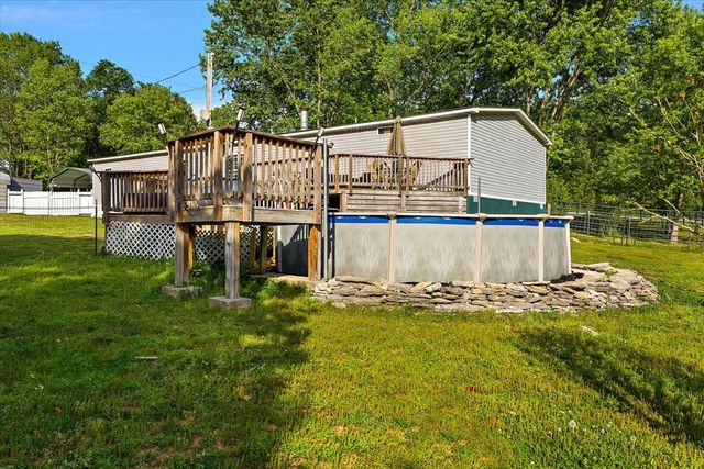 521 Hiwassee Rd, Lebanon, TN 37087