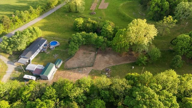 521 Hiwassee Rd, Lebanon, TN 37087