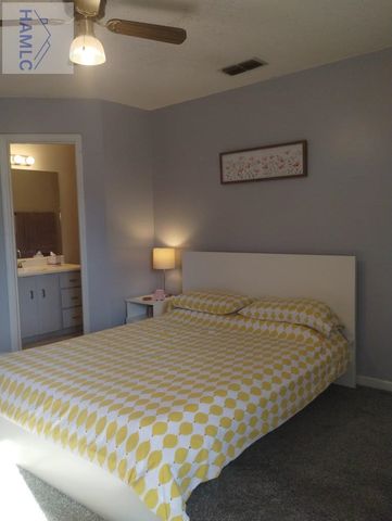 1242 Dhurahn Drive, Hinesville, GA 31313