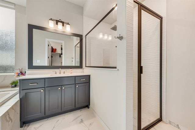 7108 Woodside Drive, Argyle, TX 76226