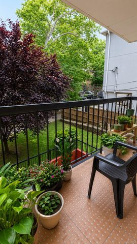 18016 Wexford Terrace 2B, Jamaica Estates, NY 11432