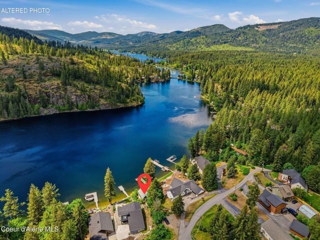 24305 N Lakeview Blvd, Rathdrum, ID 83858
